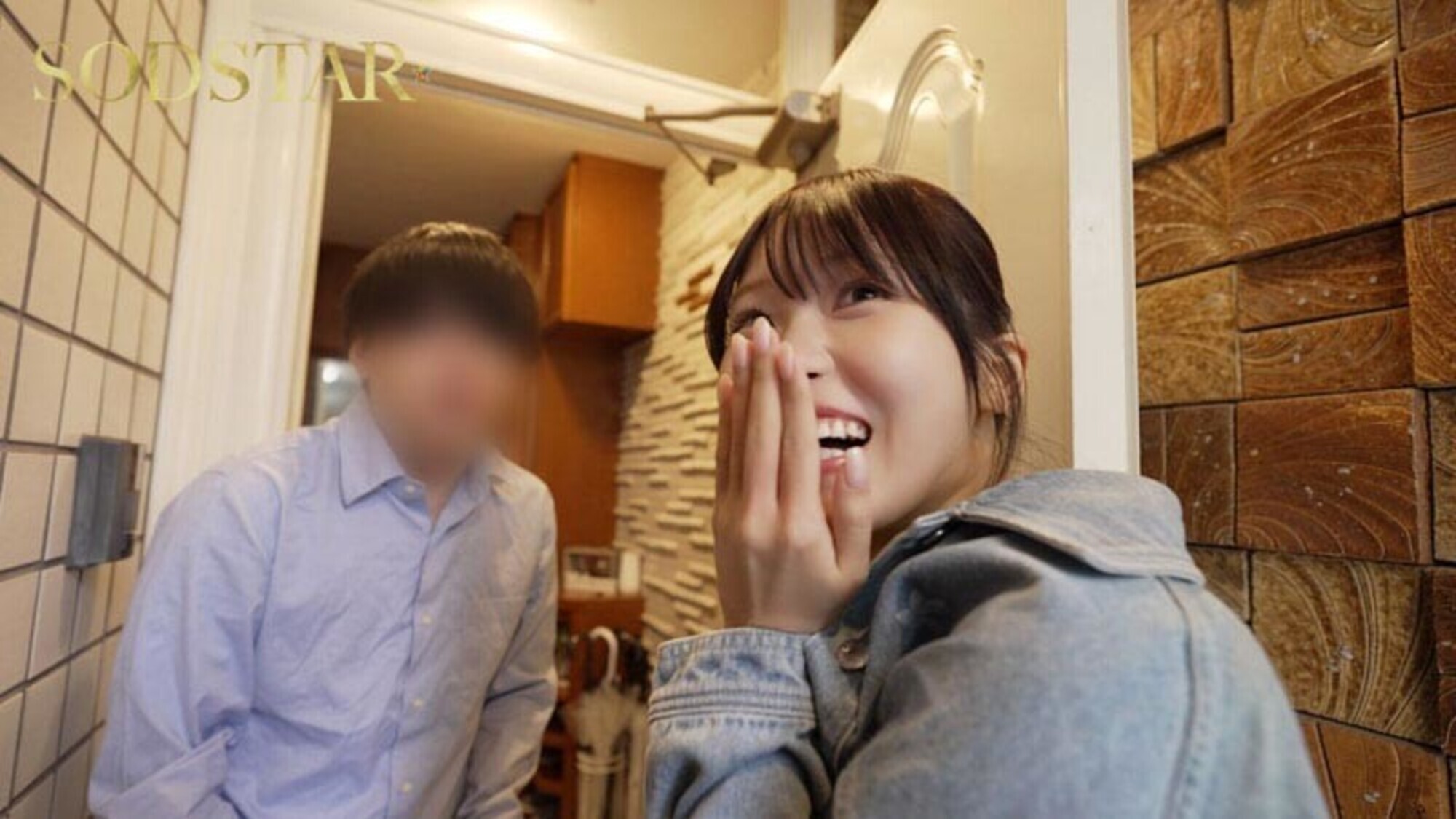 「新川空がファンの自宅を訪問!美少女女優のおもてなし5連続プレイで大満足の神対応ツアー」のサンプル画像4枚目