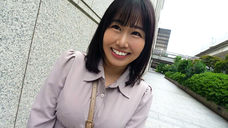 「北村海智の巨乳が揺れる3P拘束プレイ！イラマチオで責められる過激映像」のサムネイル