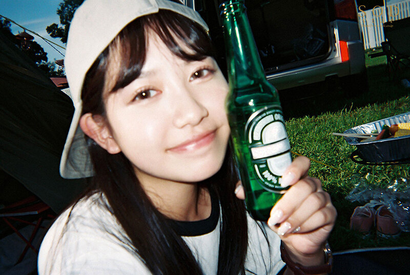 「百仁花とキャンプデートで野外露出＆濃厚キス！テント内でイチャラブフェラする一泊二日の旅」のサンプル画像18枚目