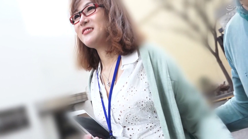 「韓国メガネ地味子 ハメ倒しツアー3日目」のサムネイル