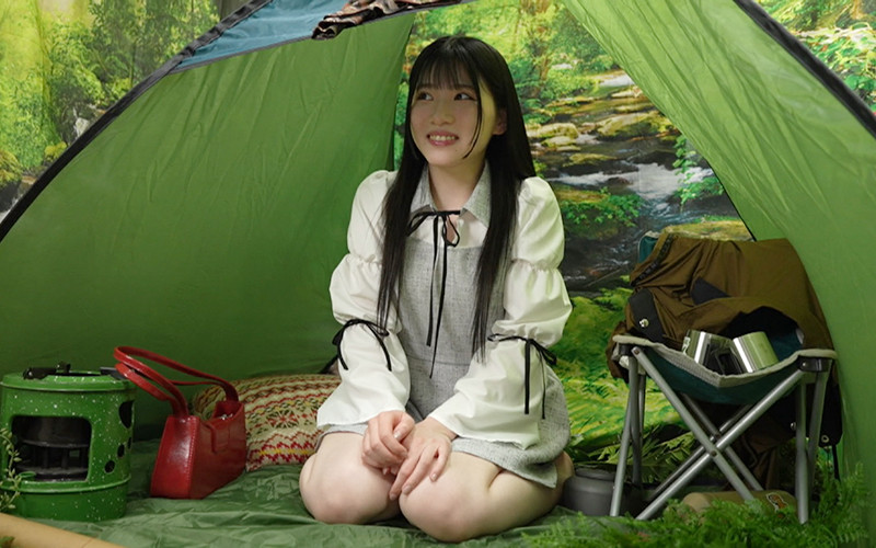 「【素人】清純派21歳の初撮りAV出演！未発達ボディの敏感娘が感じまくる濃密プレイ」のサムネイル