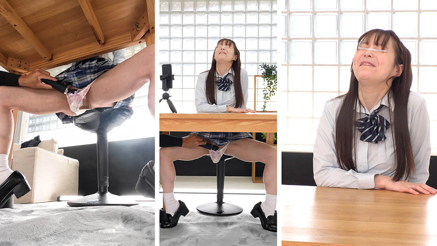 「【素人ゆい】ビデオ通話中にオシッコ我慢チャレンジ！彼氏にバレずに絶頂できるか検証【羞恥プレイ】」のサンプル画像3枚目