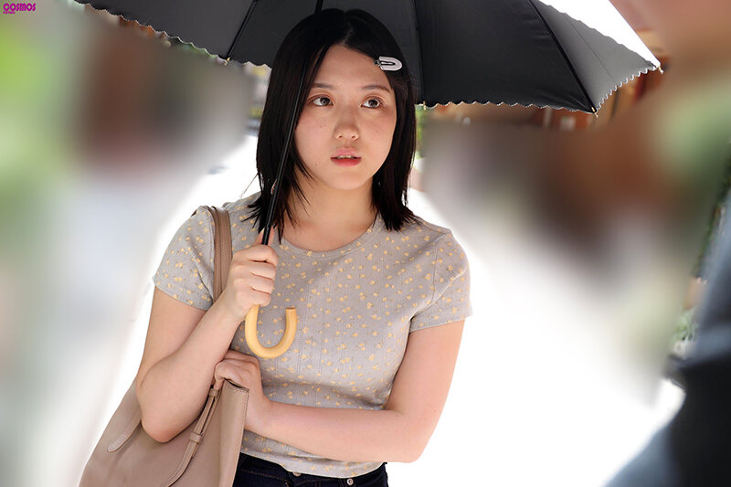 「【素人人妻】生活苦のシングルマザー巨乳すずさん26歳が自宅メンズエステで中出し潮吹きごっくん」のサムネイル