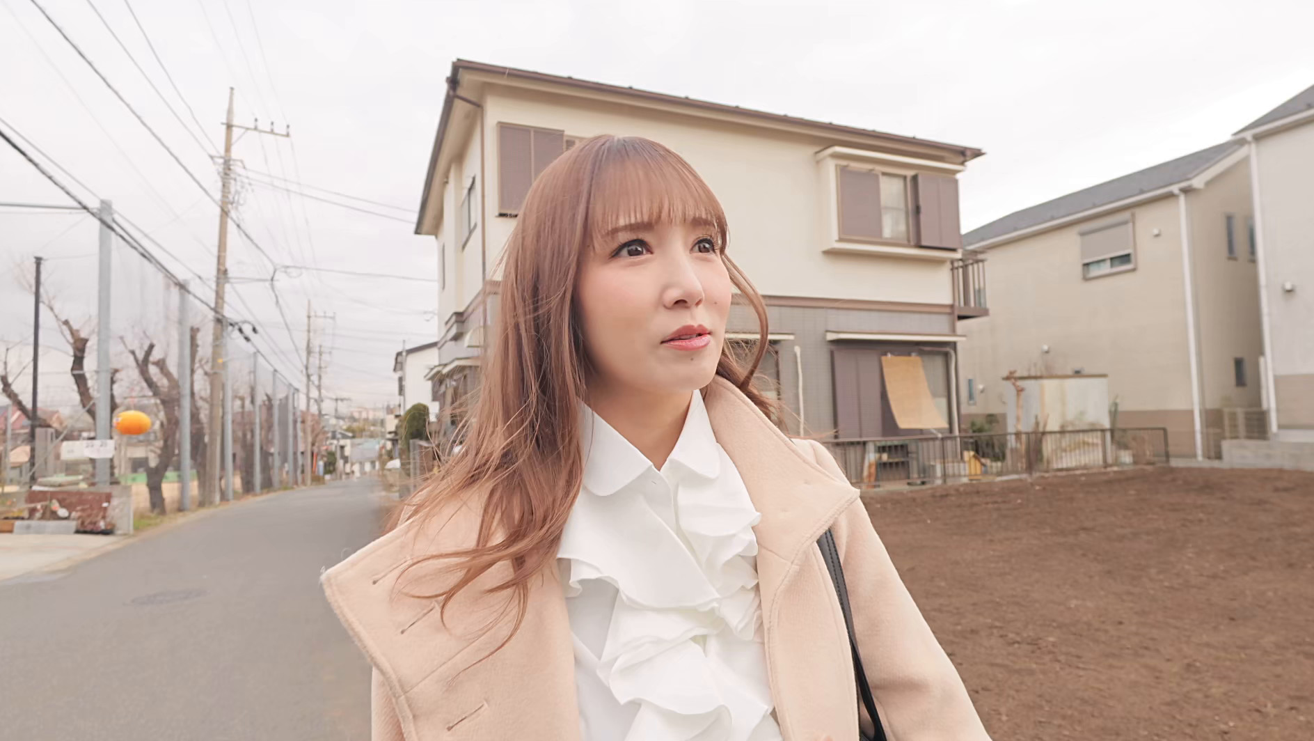 「淑女の皆さん！おっぱい見せてくれませんか？ 5」のサムネイル