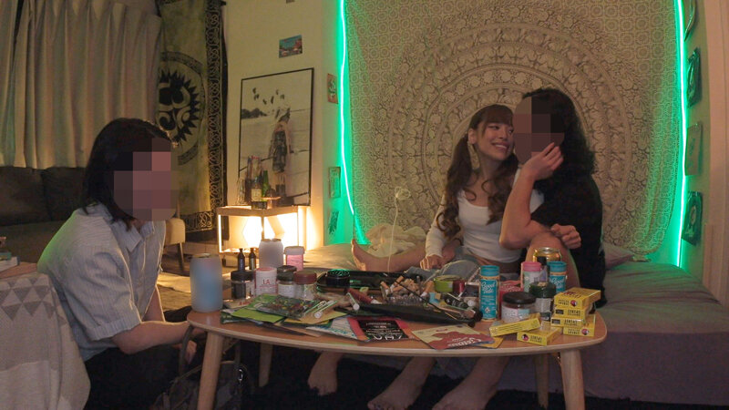 「【素人ギャル】日焼け巨尻美女をナンパして3P中出し!激しいダンスで誘惑するひなたの本気セックス」のサンプル画像9枚目