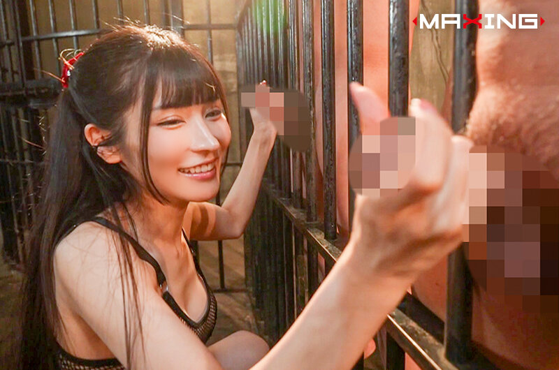 「胡桃さくら 痴女責めで連続アクメ!美乳スレンダー美女との濃厚キス&3P中出しプレイ」のサンプル画像8枚目