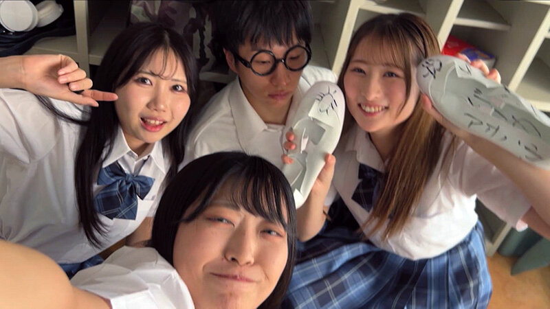 「末広純が女子校生コスプレで3P顔射&潮吹き!競泳水着姿で魅せる過激プレイ」のサンプル画像2枚目