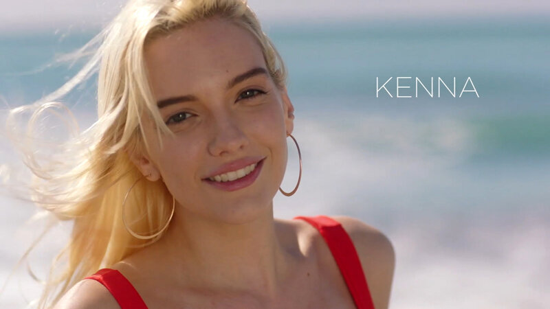 「リトル・カプリス他豪華白人女優6人の水着姿で野外3P・4Pビーチセックス」のサンプル画像13枚目