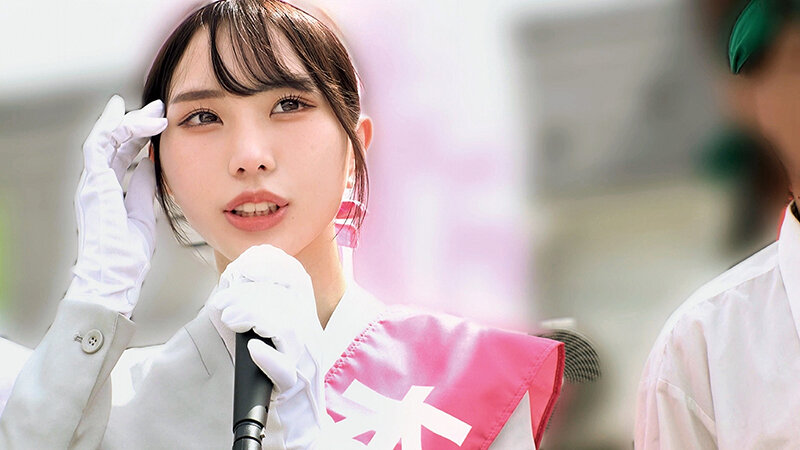 「素人巨乳の美人政治家がビジネススーツ姿で中出しされる衝撃映像【シゴキ隊】」のサムネイル