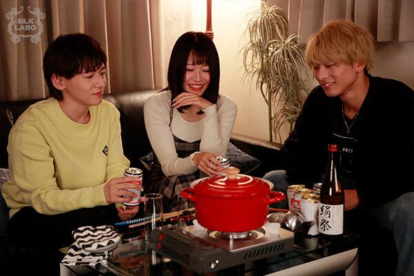 「葉月ひな×二葉エマが魅せる3P・4Pの世界|カップルで楽しむ濃密プレイ集」のサンプル画像2枚目