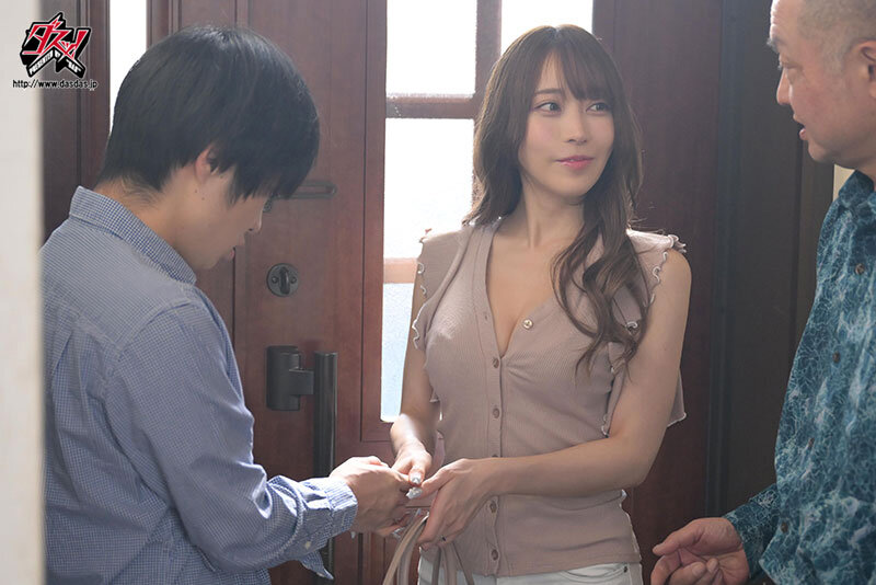 「七瀬アリス 痴女な義母が中出しを迫る!ドストライクな美熟女との禁断の関係」のサムネイル