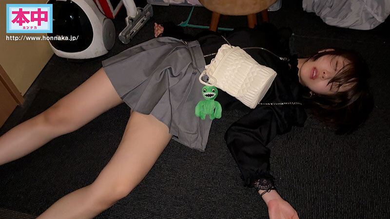 「柏木こなつ 巨乳美少女が乱交で連続中出し＆濃厚フェラご奉仕プレイ」のサンプル画像3枚目