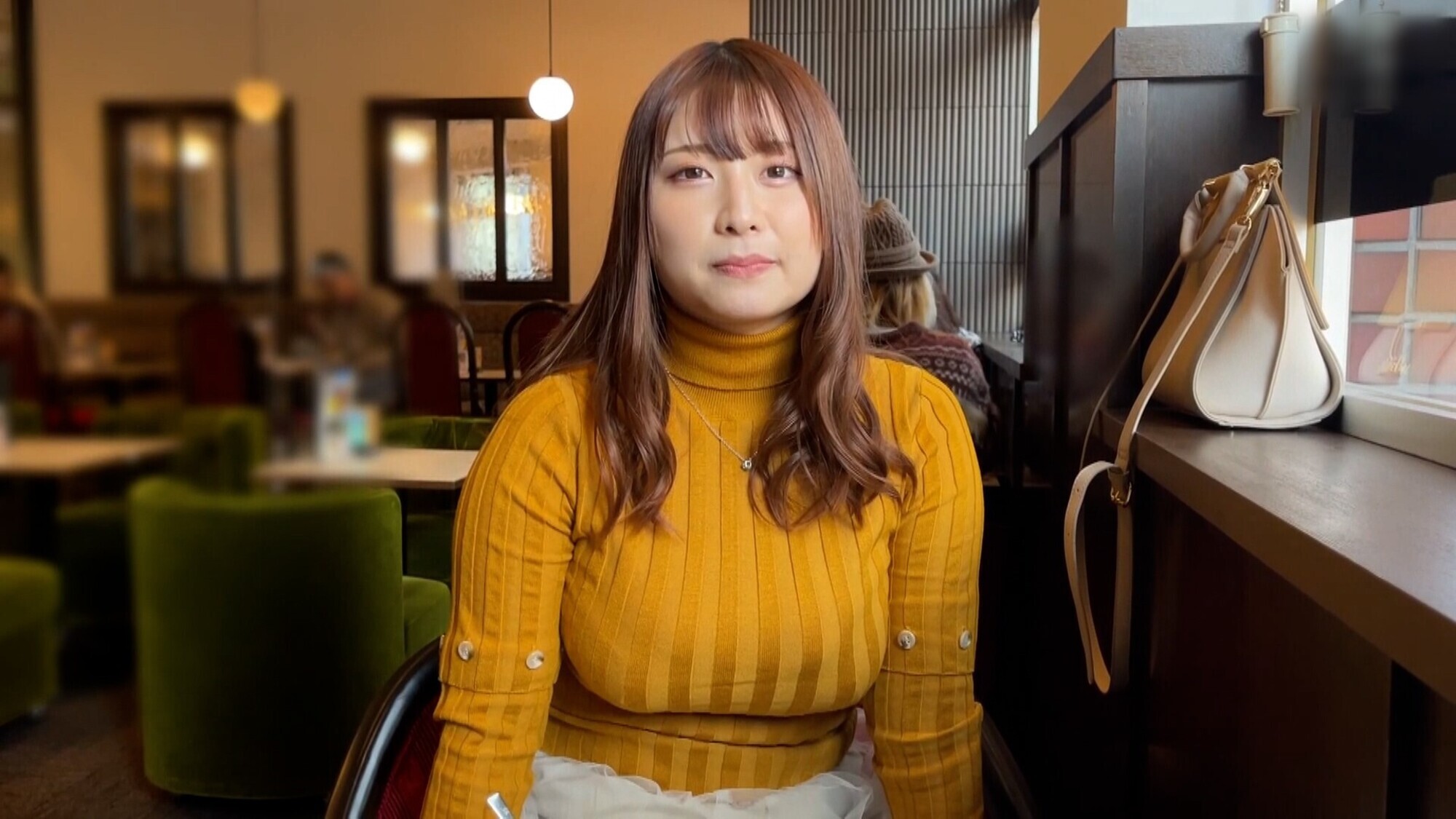 「無垢な笑顔とおっとり感で良いコ感ハンパない乙女とマッチアプリで知り合い個撮テイでラブホでパコパコ嵌め撮りセックス!」のサムネイル