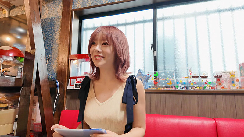 「【素人ナンパ】27歳巨乳美女を盗撮からの即日中出し！強欲マルチ女子との濃厚プレイ」のサムネイル