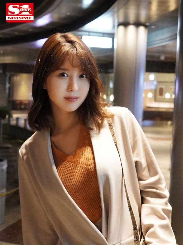 「葵つかさのパイズリ＆3P・4Pで魅せる淫乱セフレプレイ！上品美女の絶倫セックス」のサムネイル