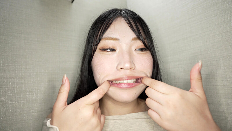 「【七藤優亜】高身長クールビューティーお姉さんの素人個人撮影で至近距離プレイを堪能」のサンプル画像11枚目