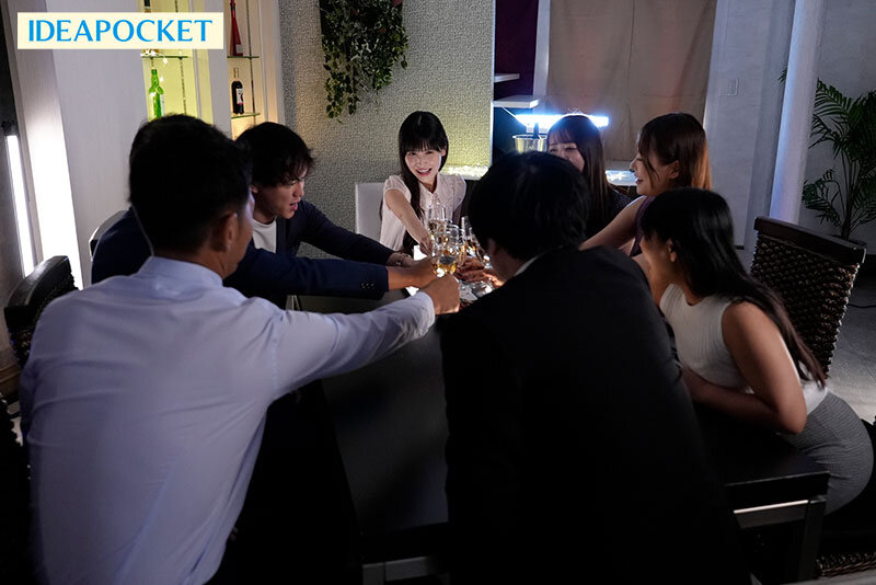 「桜空もも OL新人社員が中出しアクメで絶頂!嫉妬された可愛い女子社員の衝撃オーガズム体験」のサンプル画像2枚目