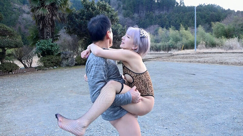 「生意気スレンダーギャル・ちゃんみおの野外露出プレイ|潮吹き&ごっくん過激デビュー」のサンプル画像15枚目