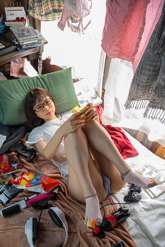 「【天宮花南】隠れ巨乳の姉と禁断の近親相姦！アラサー姉妹の秘密の関係を描いた衝撃作」のサンプル画像3枚目