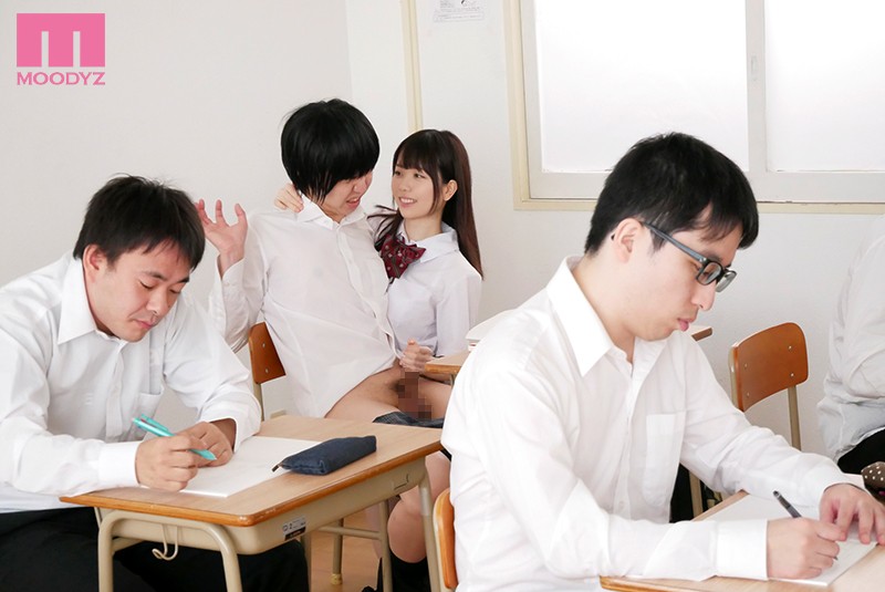 「水卜さくら 巨乳痴女お姉さんの手コキ責め 毎日違う方法で弟を誘惑する小悪魔テクニック」のサンプル画像4枚目