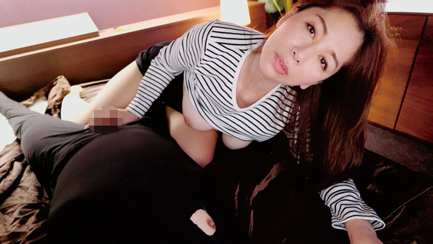 「熟女女優・翔田千里が魅せる母性溢れる濃厚テクニック｜癒し系プレイ作品」のサムネイル