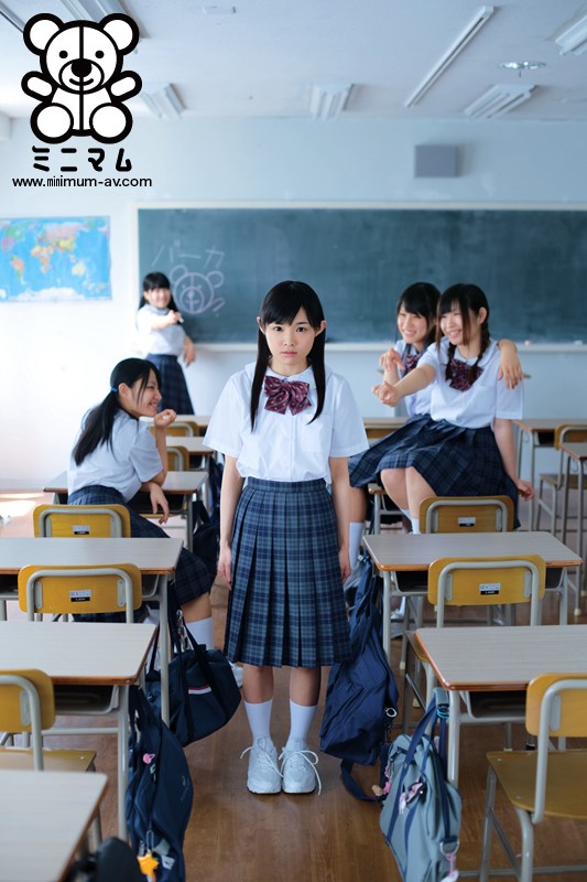 「【りな】小柄なミニ系美少女に中出し15発！パイパン娘との激しい生ハメ孕ませプレイ」のサムネイル